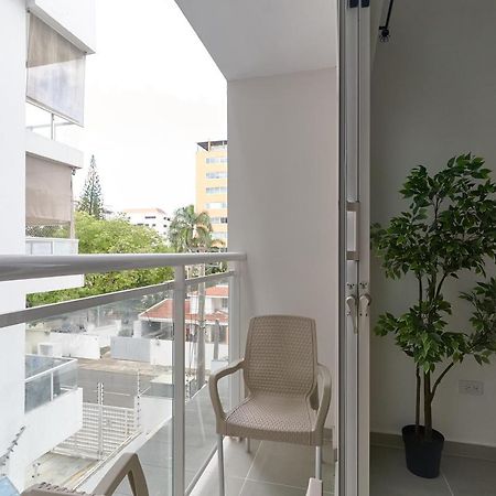 Dom. Rep. Exclusive 2 Bed Apt. Evaristo Morales Saint-Domingue Extérieur photo