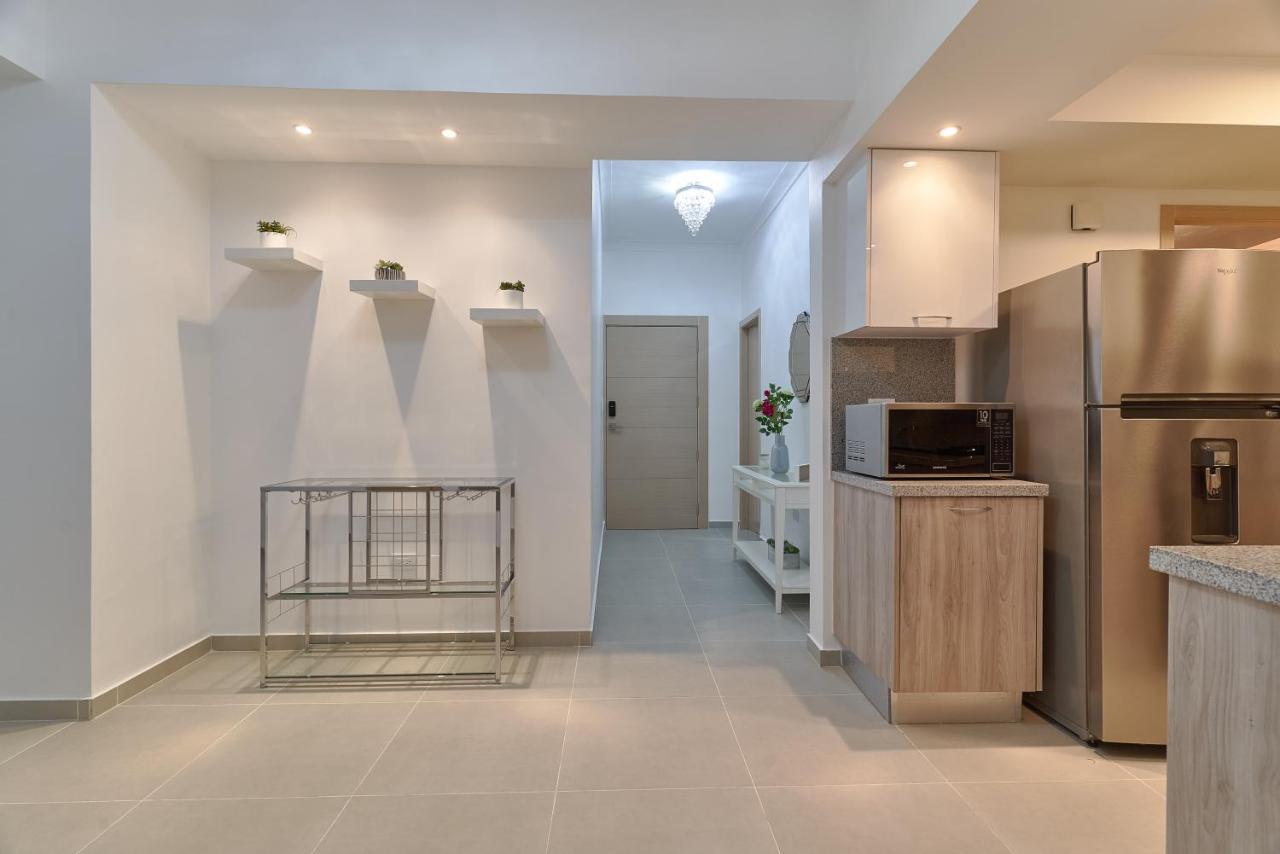 Dom. Rep. Exclusive 2 Bed Apt. Evaristo Morales Saint-Domingue Extérieur photo