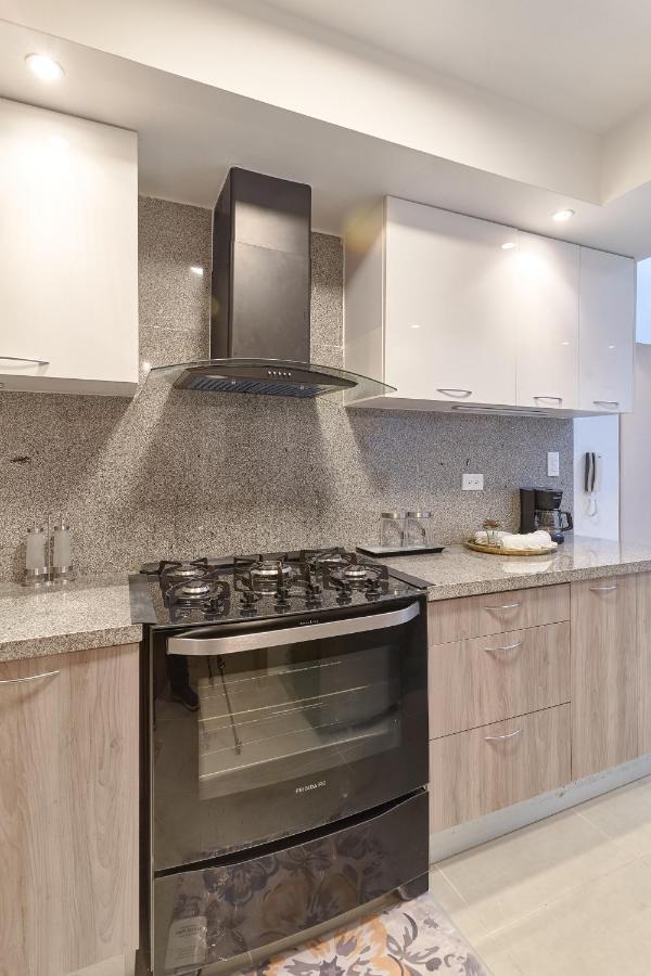 Dom. Rep. Exclusive 2 Bed Apt. Evaristo Morales Saint-Domingue Extérieur photo