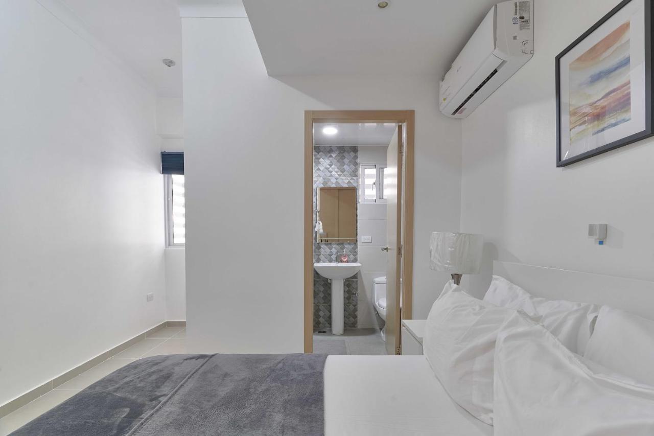 Dom. Rep. Exclusive 2 Bed Apt. Evaristo Morales Saint-Domingue Extérieur photo