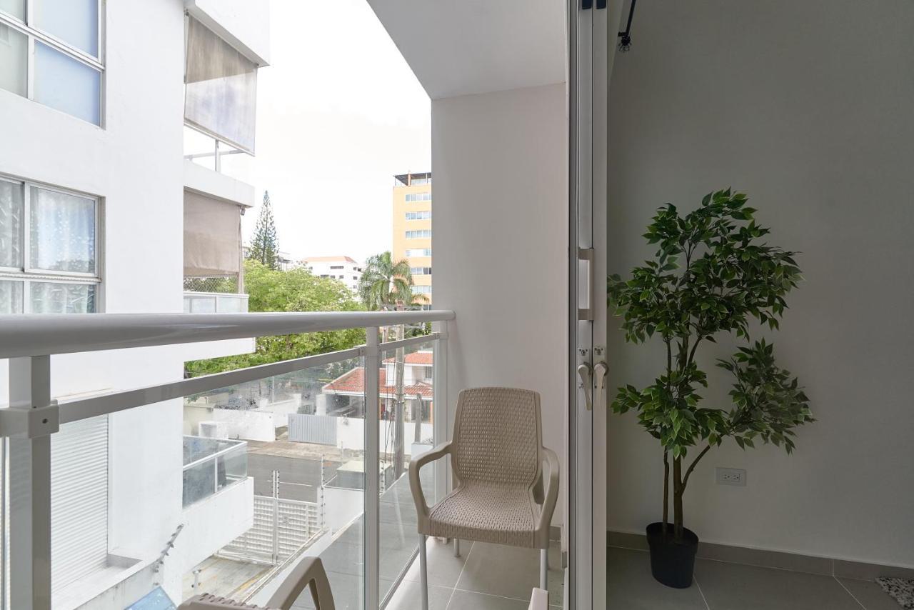 Dom. Rep. Exclusive 2 Bed Apt. Evaristo Morales Saint-Domingue Extérieur photo